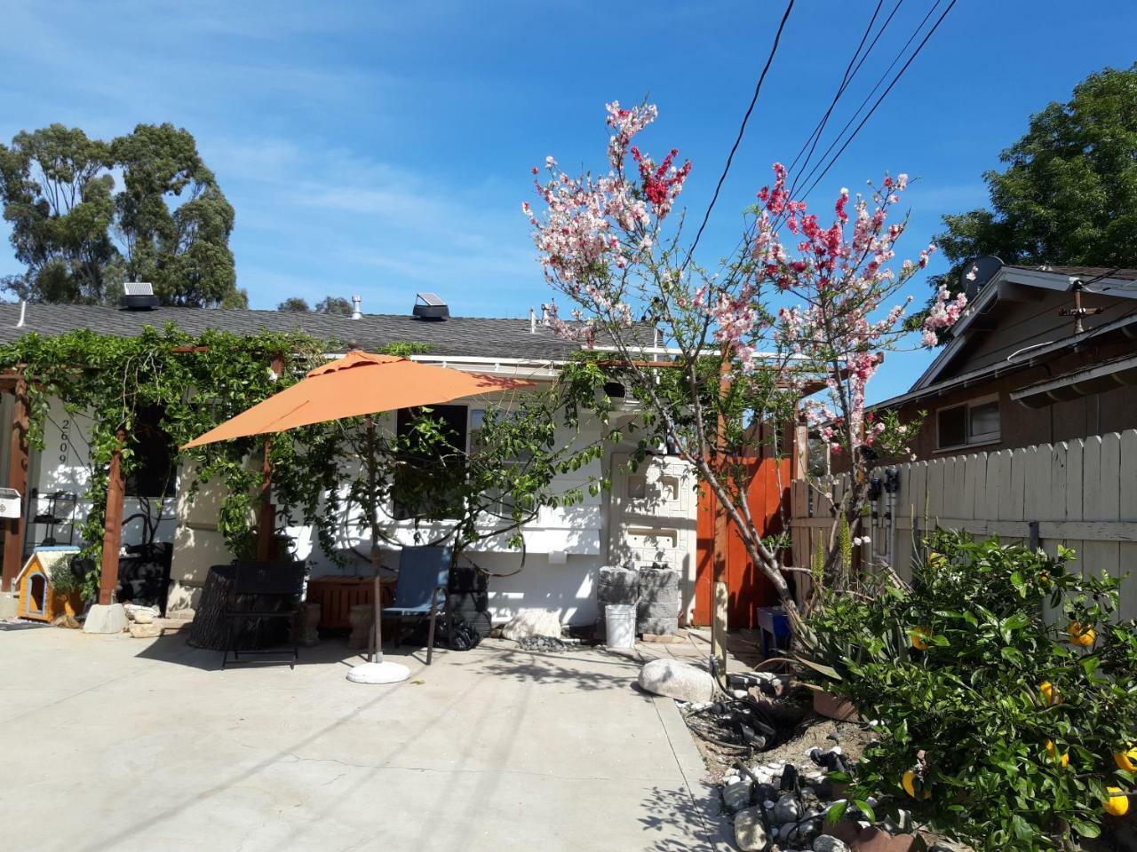Oc House Bed & Breakfast Santa Ana Ngoại thất bức ảnh